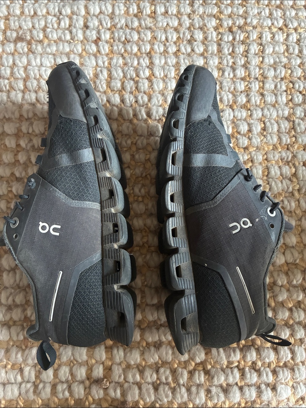On Running Size 8 Women’s Running Shoes in Charcoal Gray - Picture 2 of 6